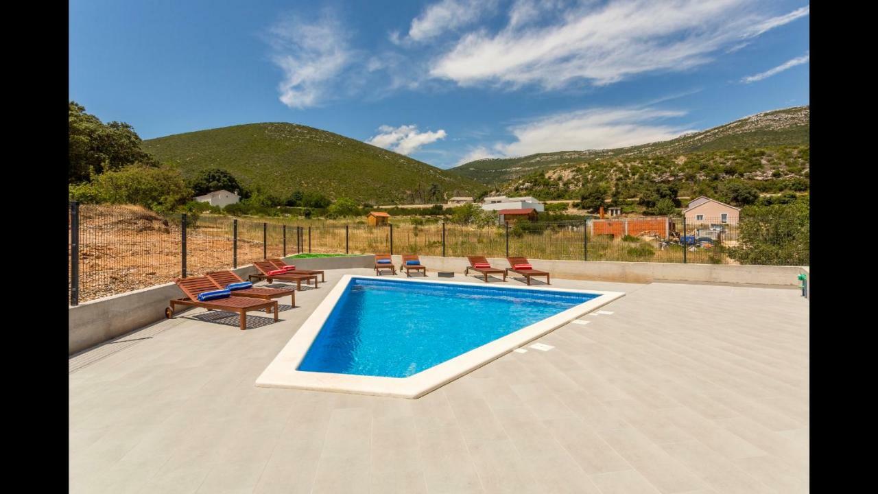 Villa Mila Kastela Kastel Novi ภายนอก รูปภาพ