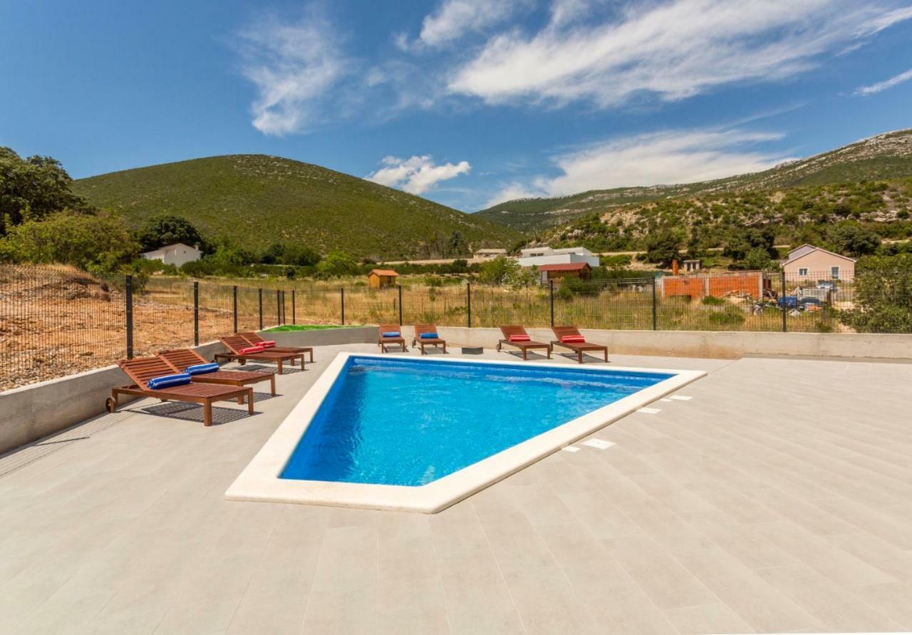 Villa Mila Kastela Kastel Novi ภายนอก รูปภาพ